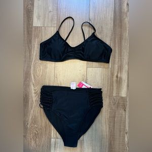 Black 2 piece bikini (195)